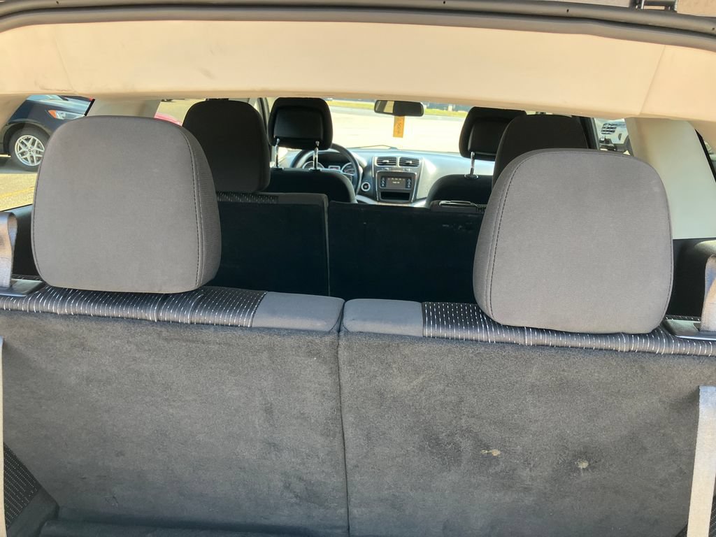 Used 2018 Dodge Journey SXT w/ Blacktop Package FWD image 18