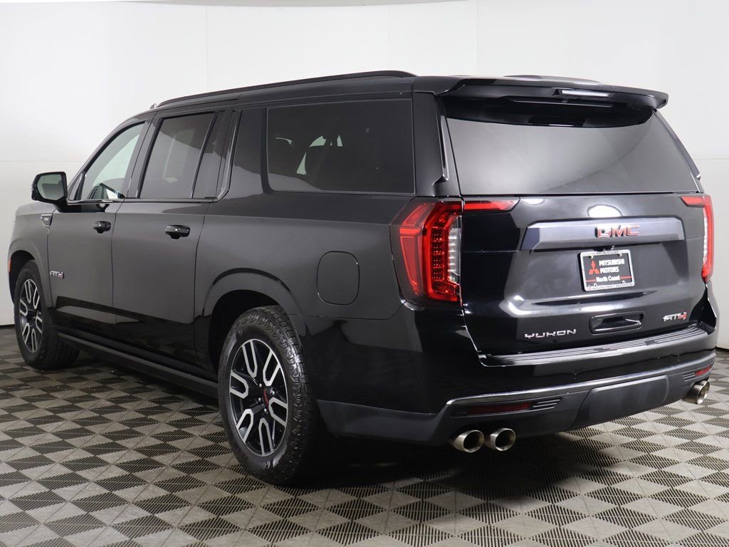 Used 2023 GMC Yukon XL AT4 w/ AT4 Premium Plus Package AWD/4WD image 16