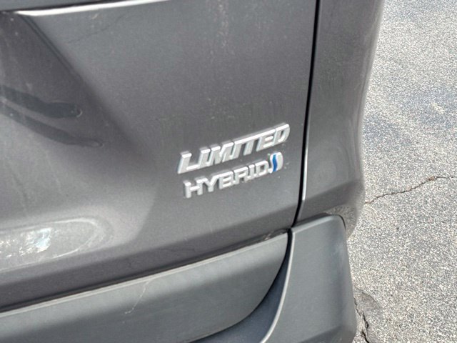 Used 2021 Toyota RAV4 Limited w/ Limited Grade Weather Package AWD/4WD image 23