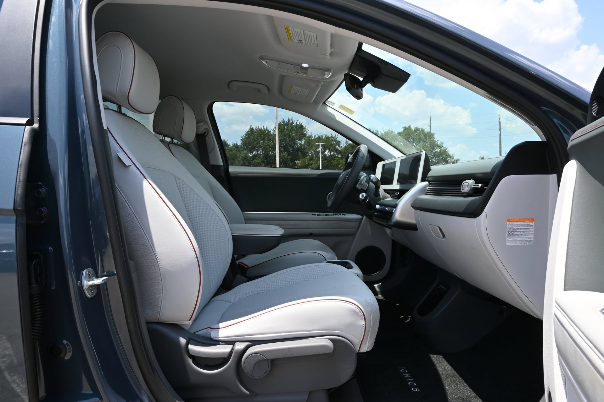 Used 2022 Hyundai Ioniq 5 SEL RWD image 26