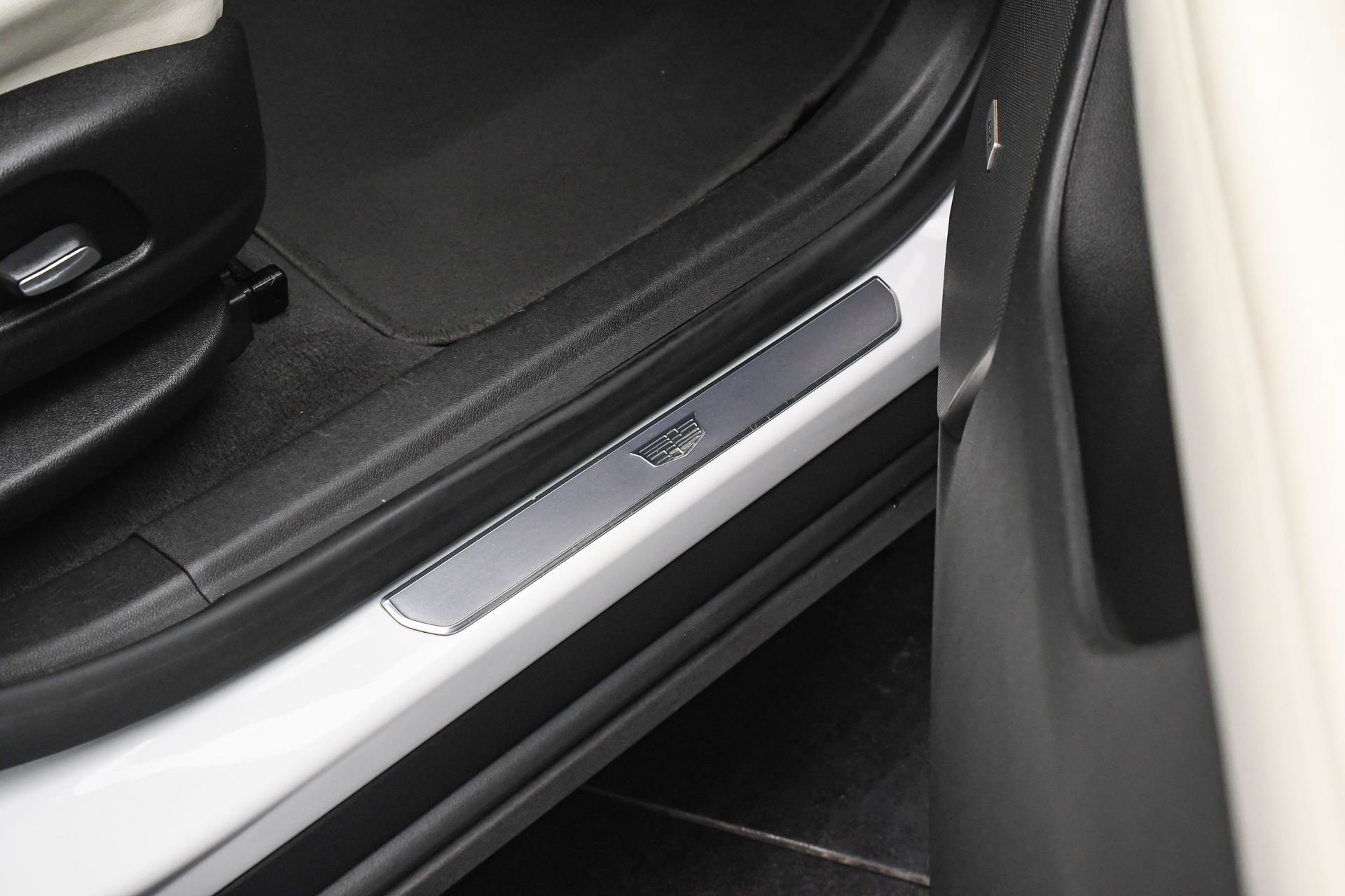 Used 2021 Cadillac XT6 Sport image 48