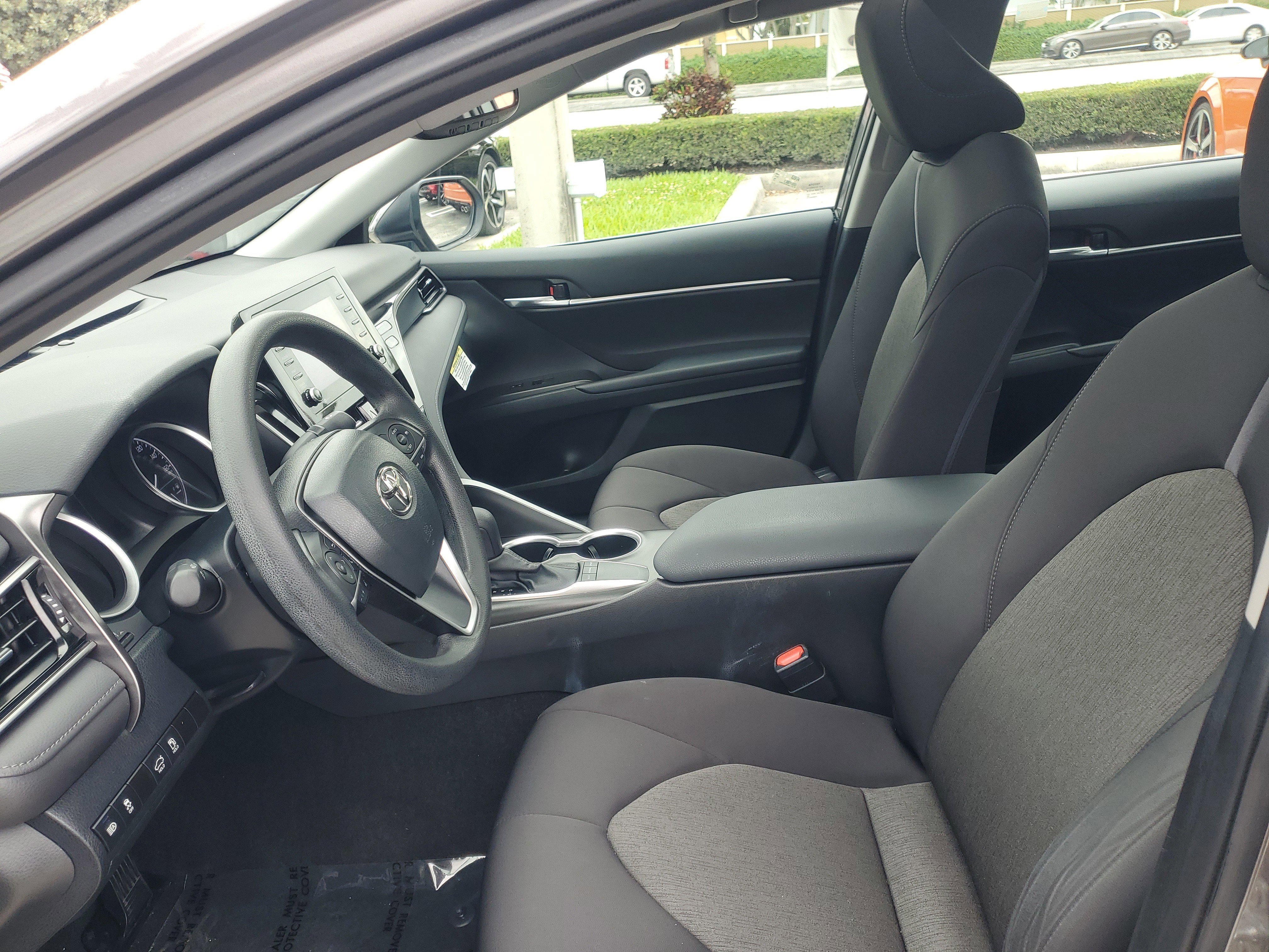 Used 2024 Toyota Camry LE w/ Convenience Package image 15