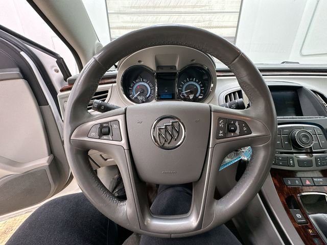 Used 2013 Buick LaCrosse Leather FWD image 12