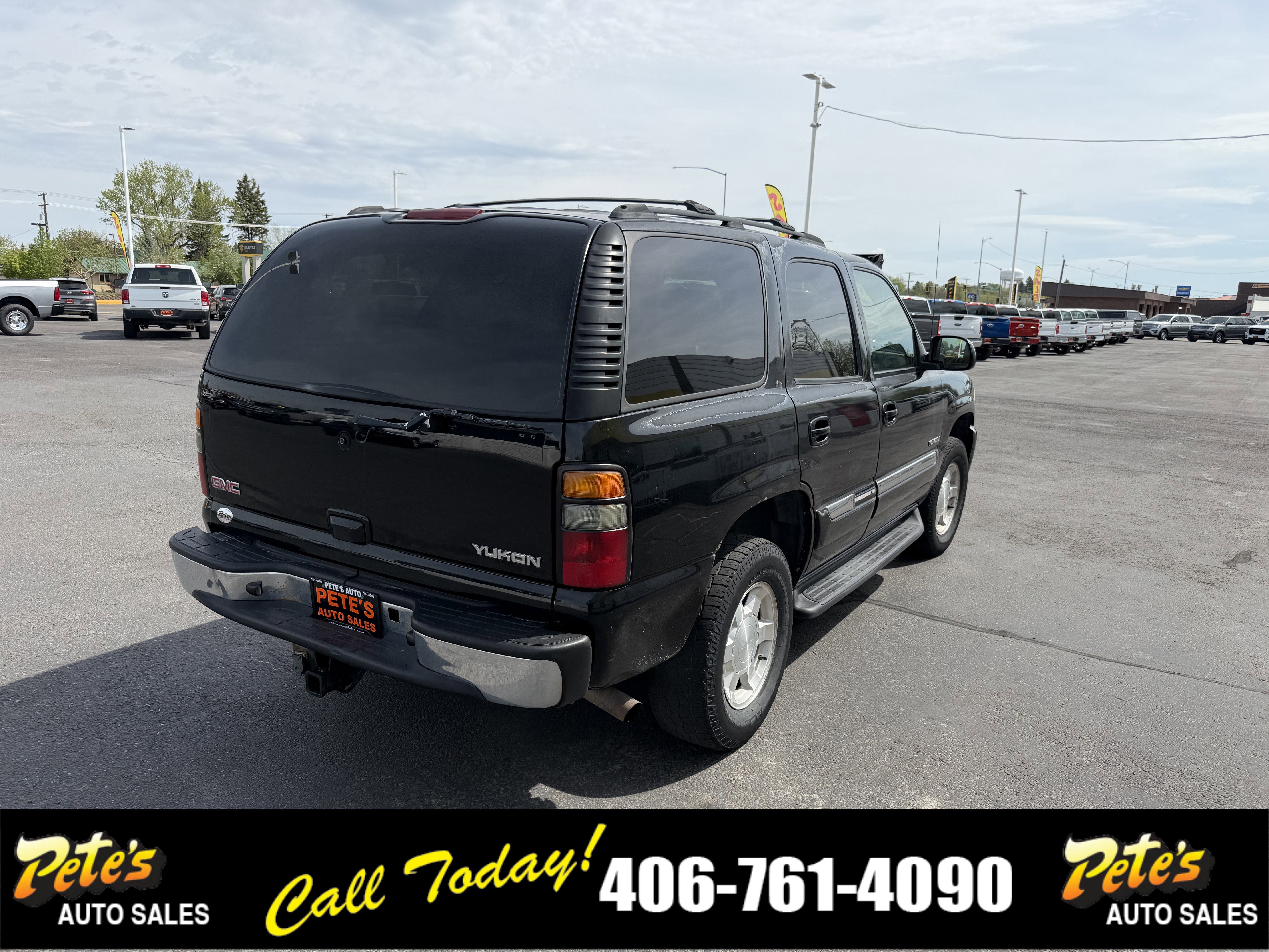 Used 2005 GMC Yukon SLT w/ SLT Preferred Equipment Group AWD/4WD image 4