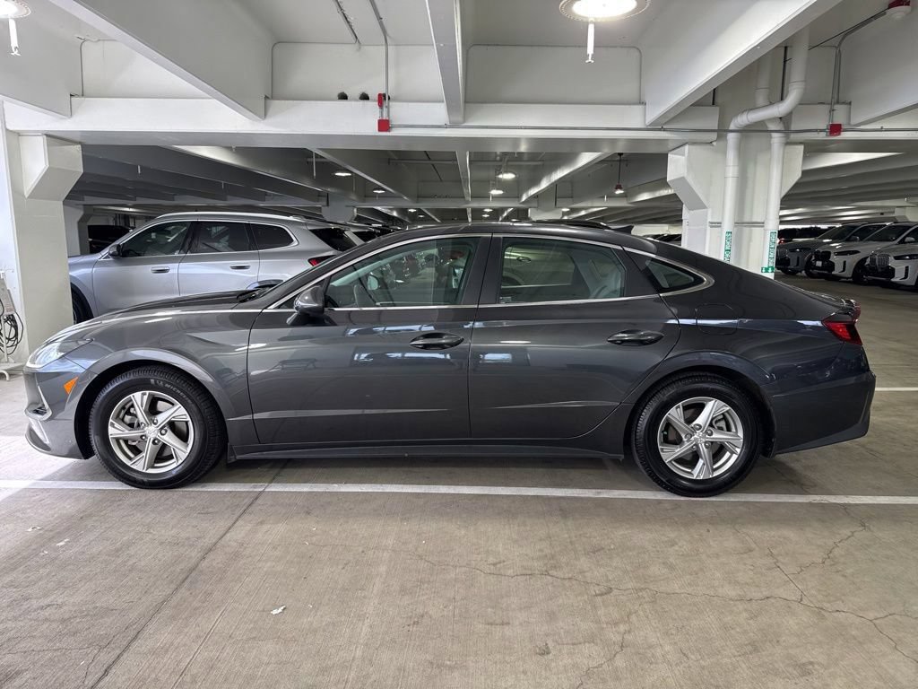 Used 2021 Hyundai Sonata SE FWD image 4