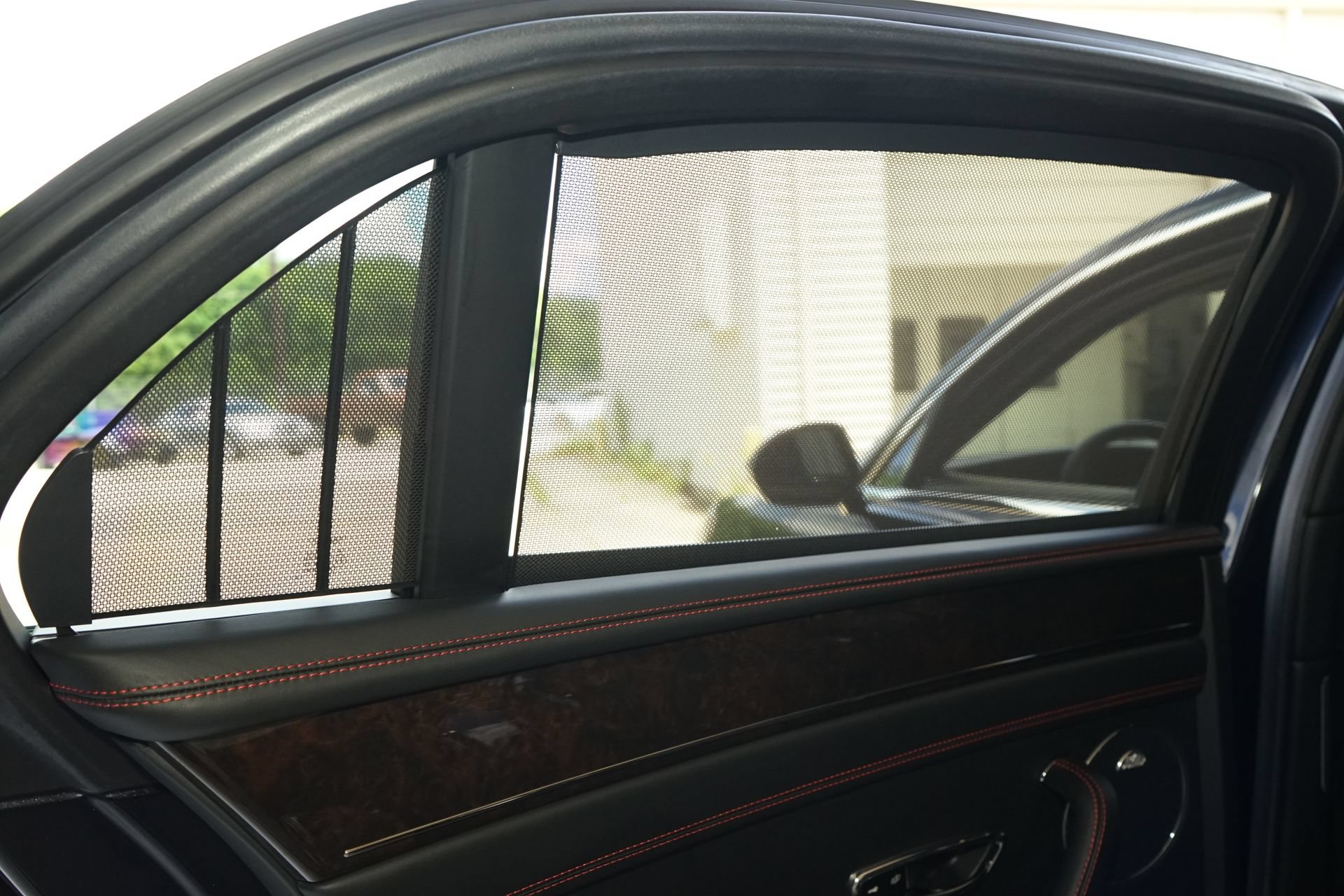 Used 2014 Bentley Flying Spur W12 AWD/4WD image 23