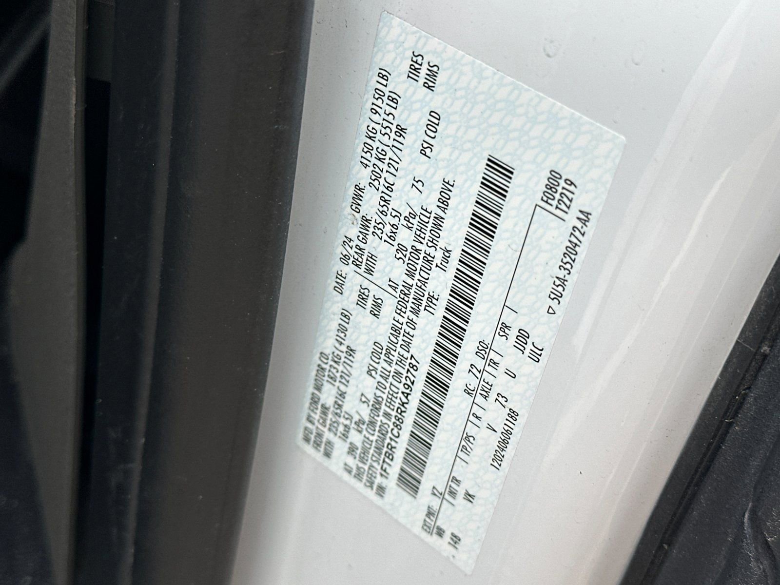 Used 2024 Ford Transit 250 148 Medium Roof w/ Load Area Protection Package image 33