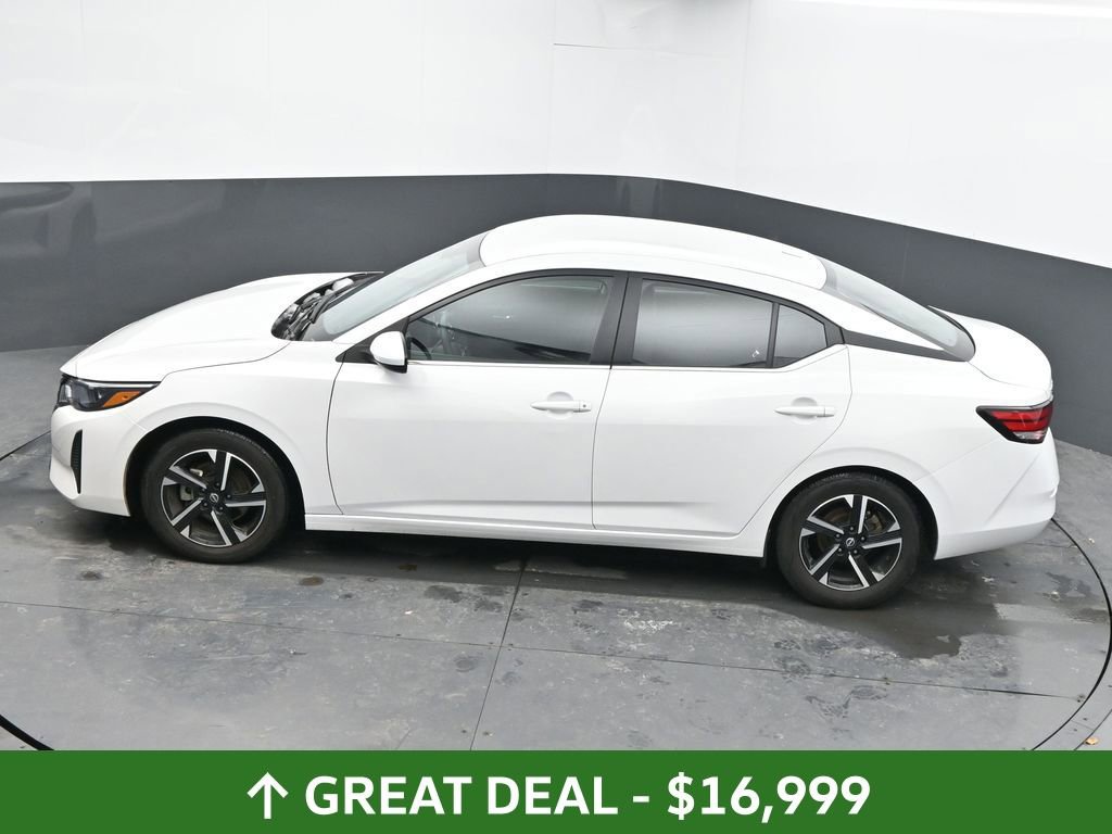 Used 2024 Nissan Sentra SV image 42