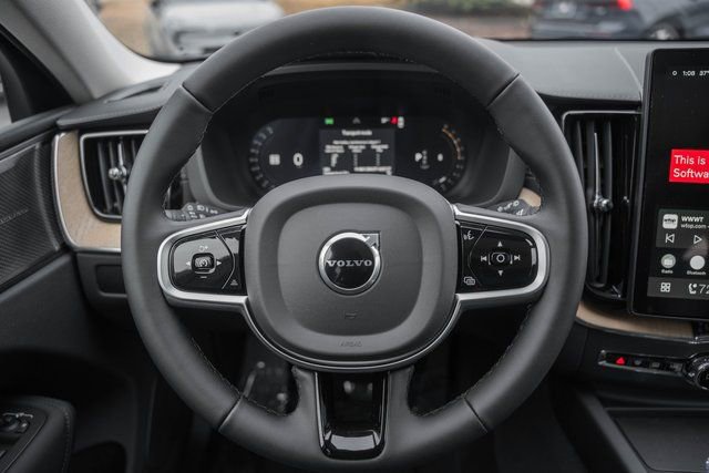 New 2026 Volvo XC60 B5 Ultra w/ Protection Package Premier image 28