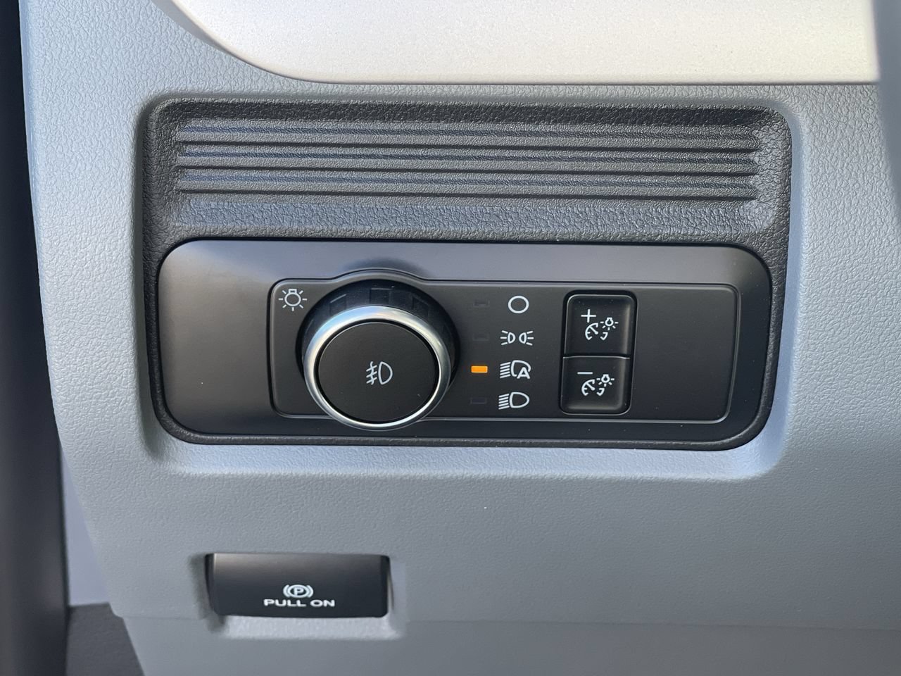 New 2026 Ford F550 2WD Regular Cab Super Duty image 20