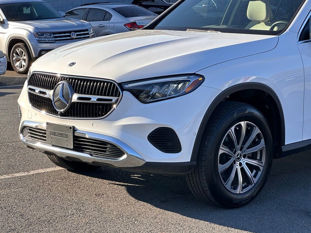 Used 2024 Mercedes-Benz GLC 300 4MATIC image 37
