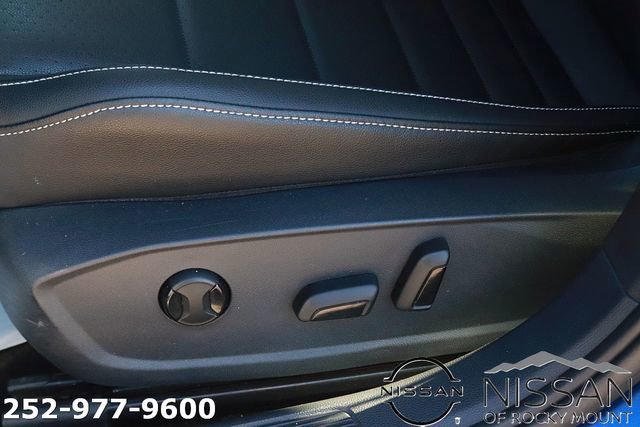 Used 2024 Volkswagen Jetta SE image 16