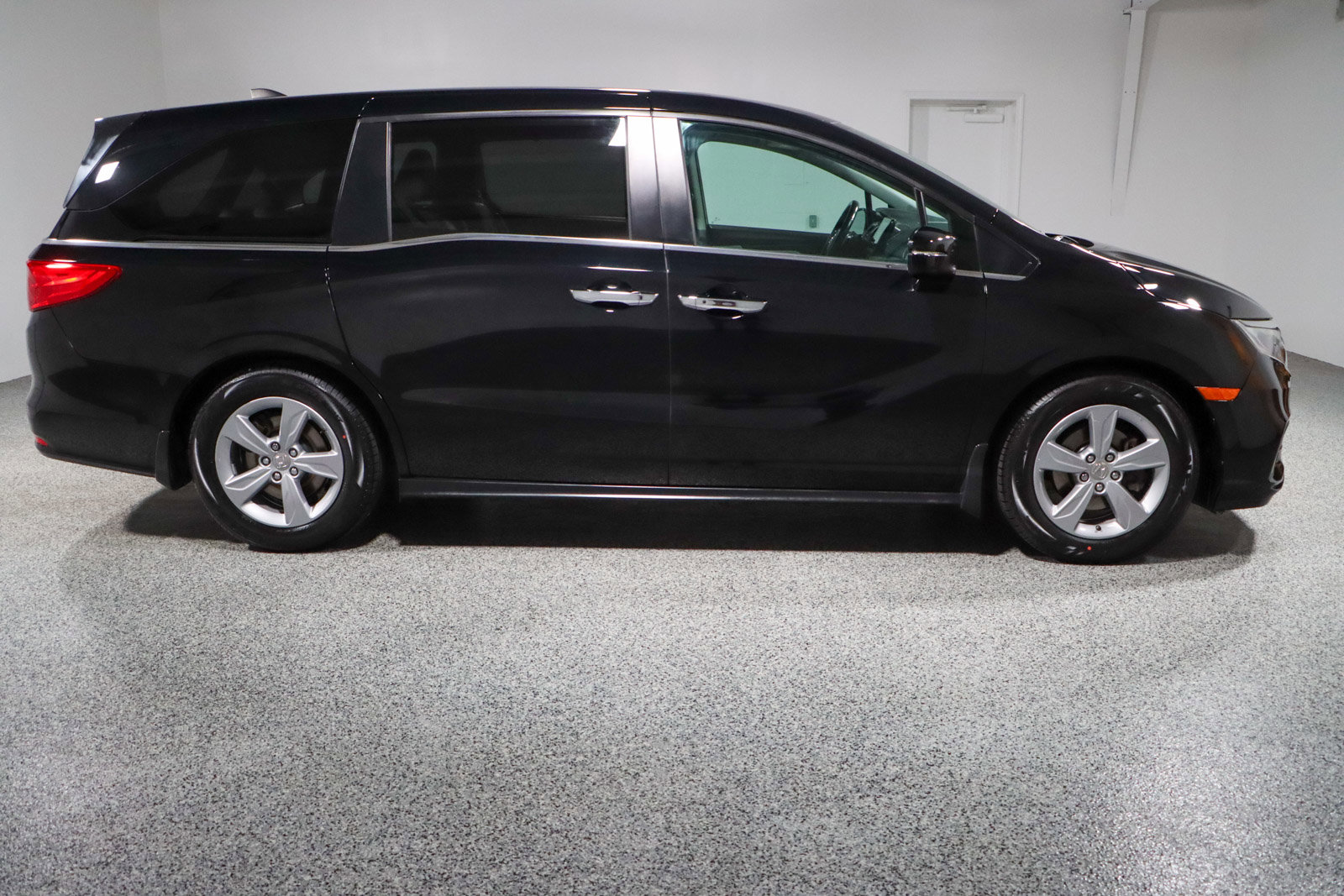 Used 2019 Honda Odyssey EX-L image 6