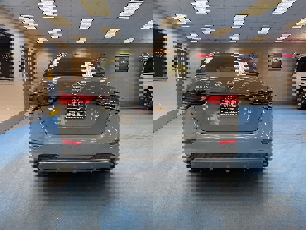 Used 2025 Nissan Sentra SV w/ All-Weather Package FWD image 7