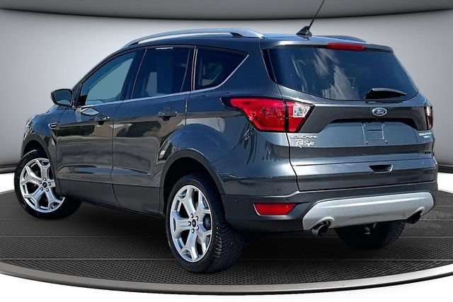 Used 2019 Ford Escape Titanium AWD/4WD image 4