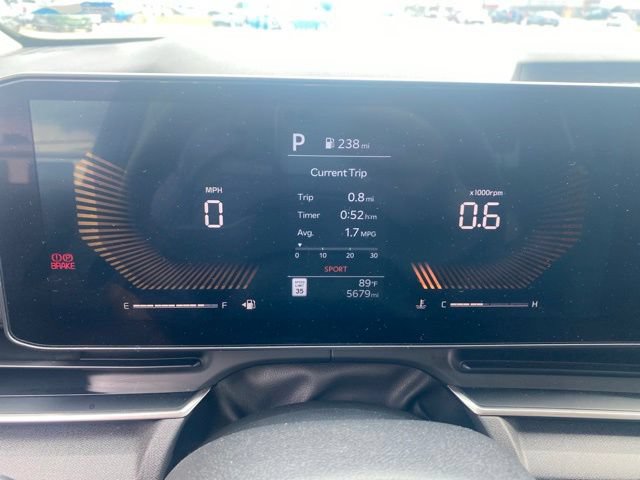 Used 2026 Kia Carnival EX FWD image 14