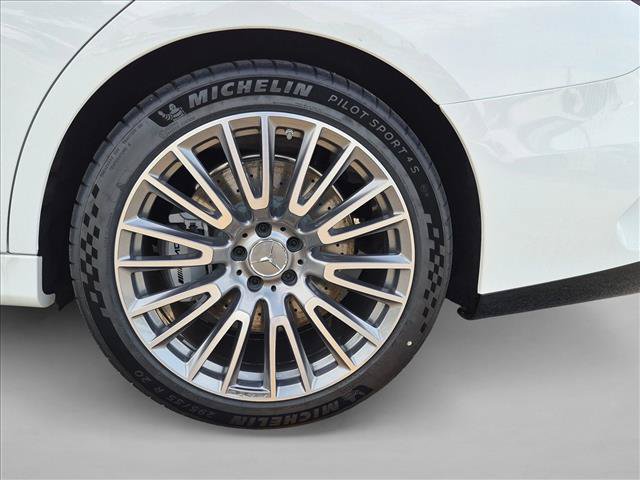 New 2026 Mercedes-Benz E 53 AMG e 4MATIC Sedan image 9