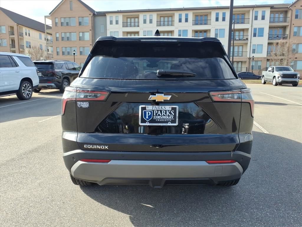 New 2026 Chevrolet Equinox LT w/ Convenience Package II image 29