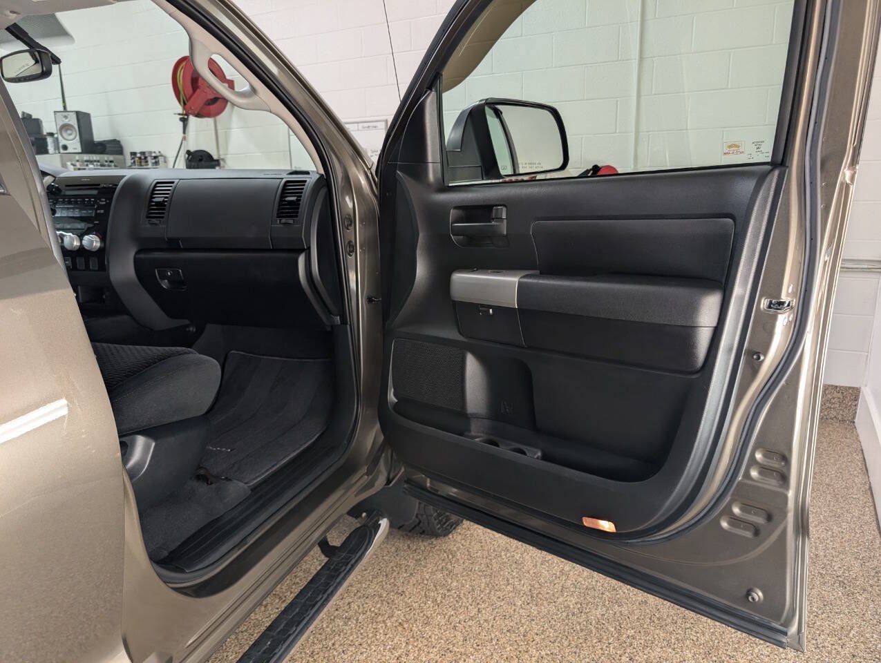Used 2007 Toyota Tundra SR5 AWD/4WD image 16