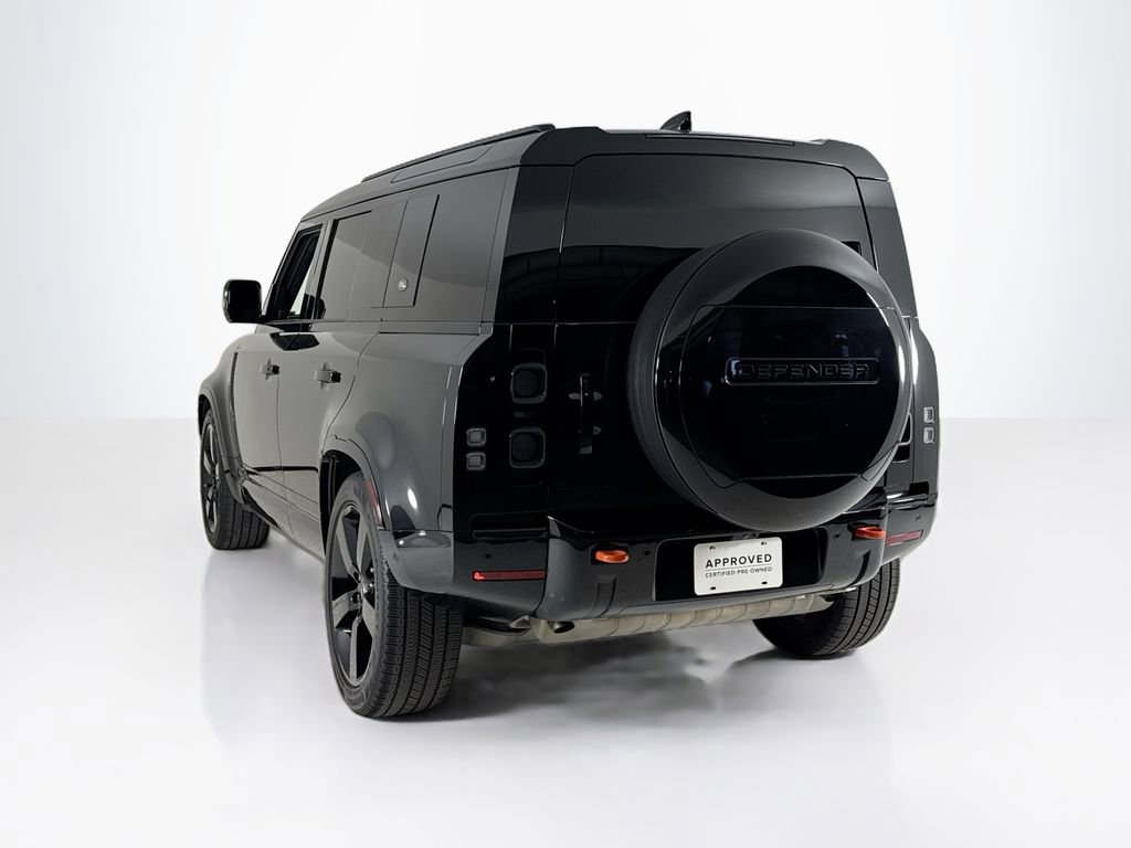 Used 2024 Land Rover Defender 110 X image 3