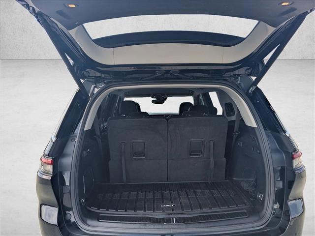 Used 2021 Jeep Grand Cherokee L Limited RWD image 7