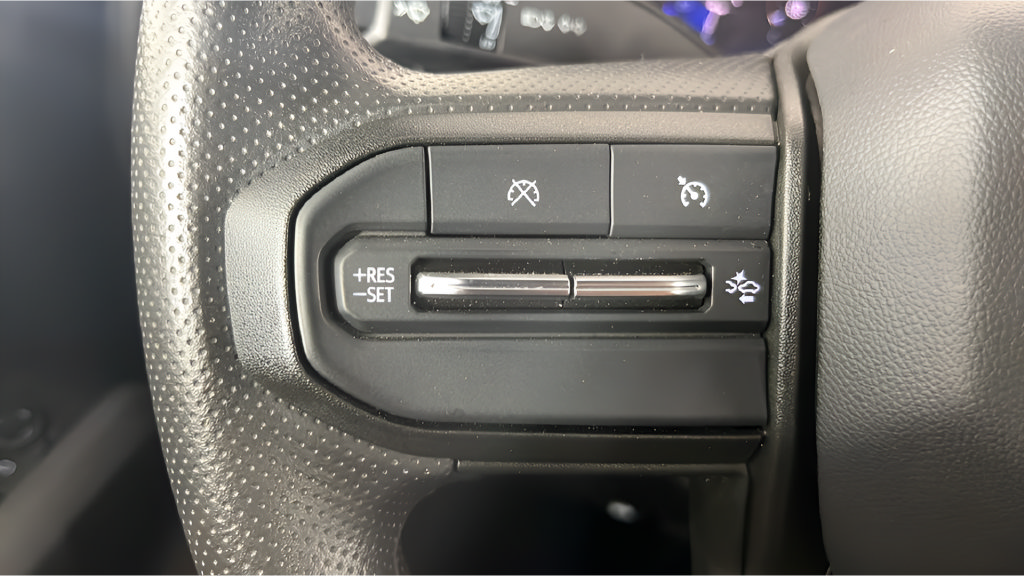 Used 2025 Chevrolet Colorado Trail Boss AWD/4WD image 26
