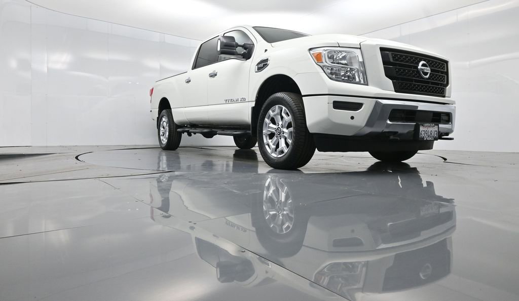 Used 2021 Nissan Titan SV w/ SV Convenience Package image 44