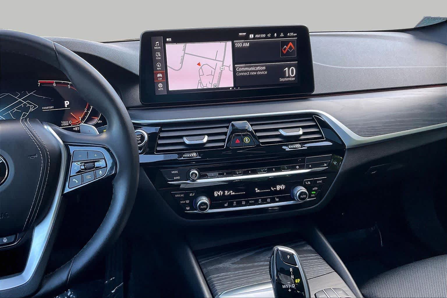 Used 2023 BMW 530i xDrive w/ Premium Package AWD/4WD image 6