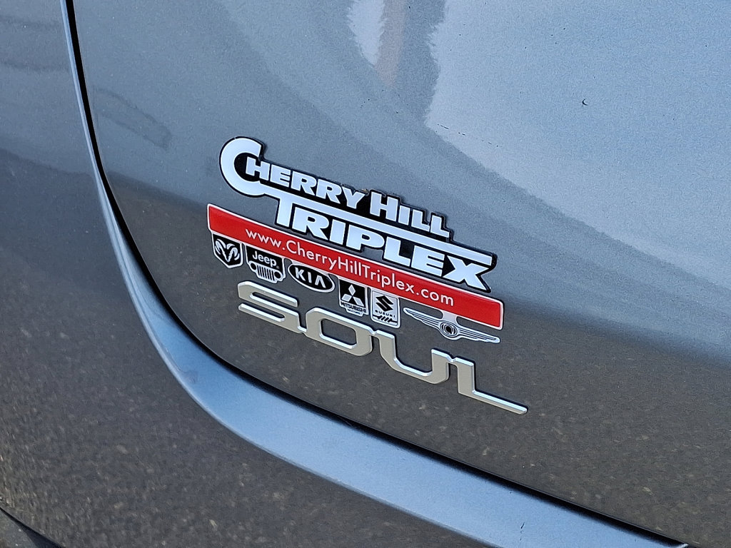 Used 2023 Kia Soul S image 19