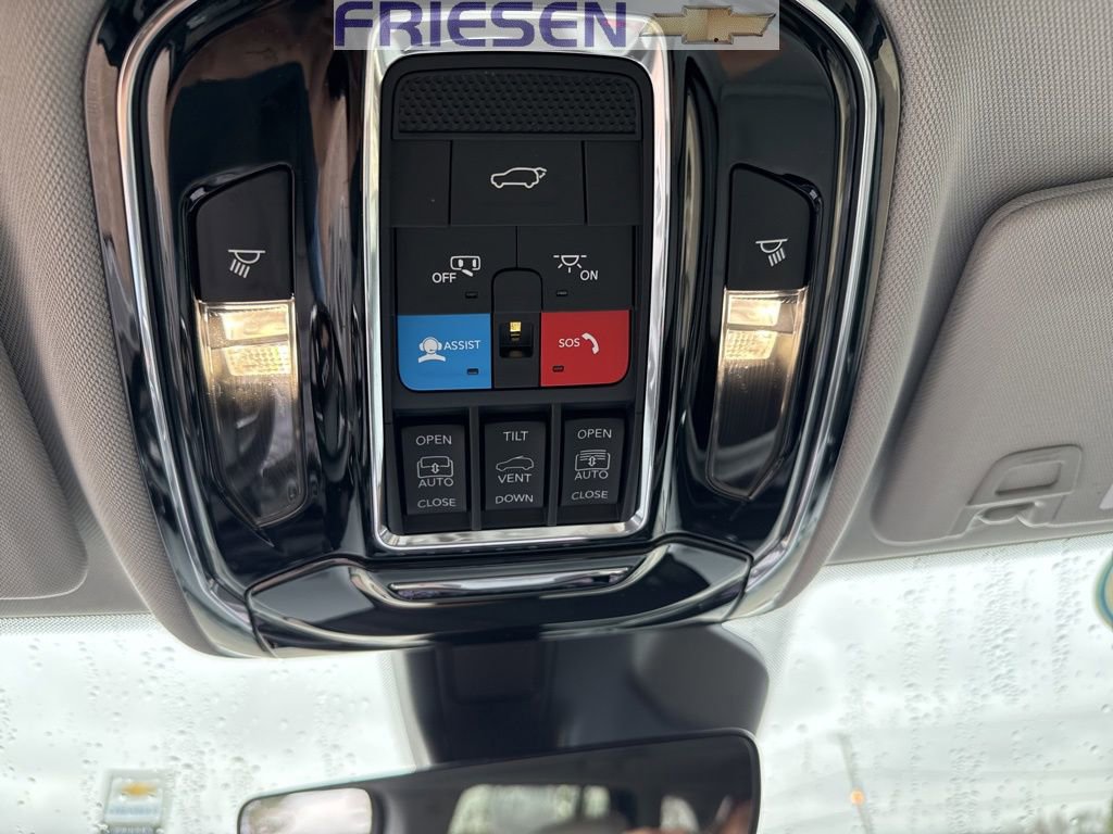 Used 2022 Jeep Grand Cherokee Overland image 21