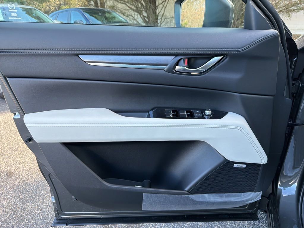 New 2025 MAZDA CX-5 AWD 2.5 S w/ Premium Plus Pkg image 12