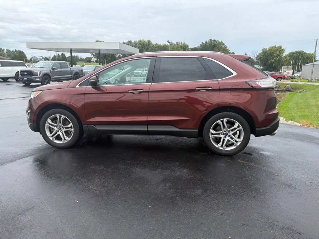 Used 2016 Ford Edge Titanium w/ Technology Package AWD/4WD image 7
