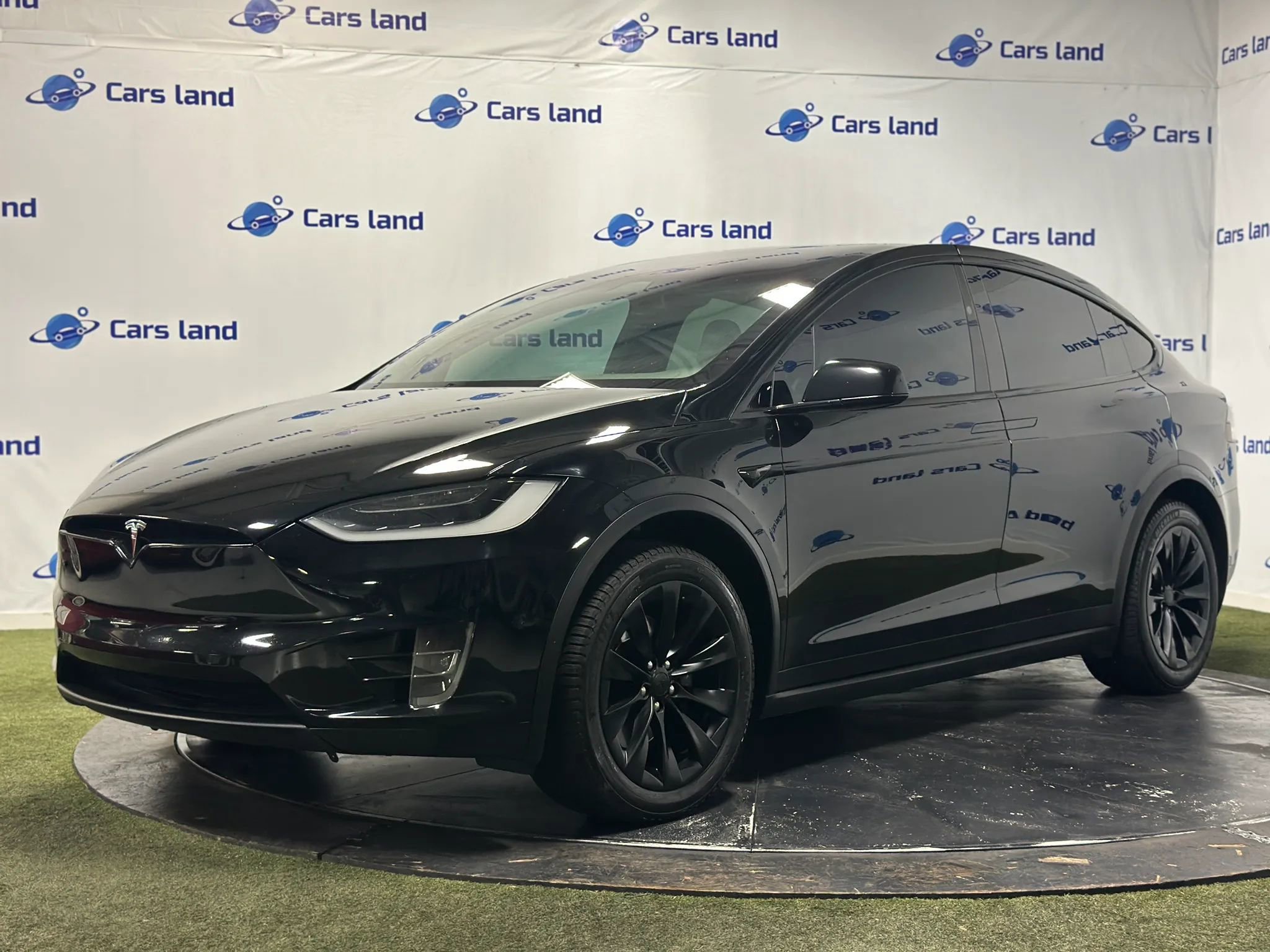 Used 2017 Tesla Model X 75D image 6