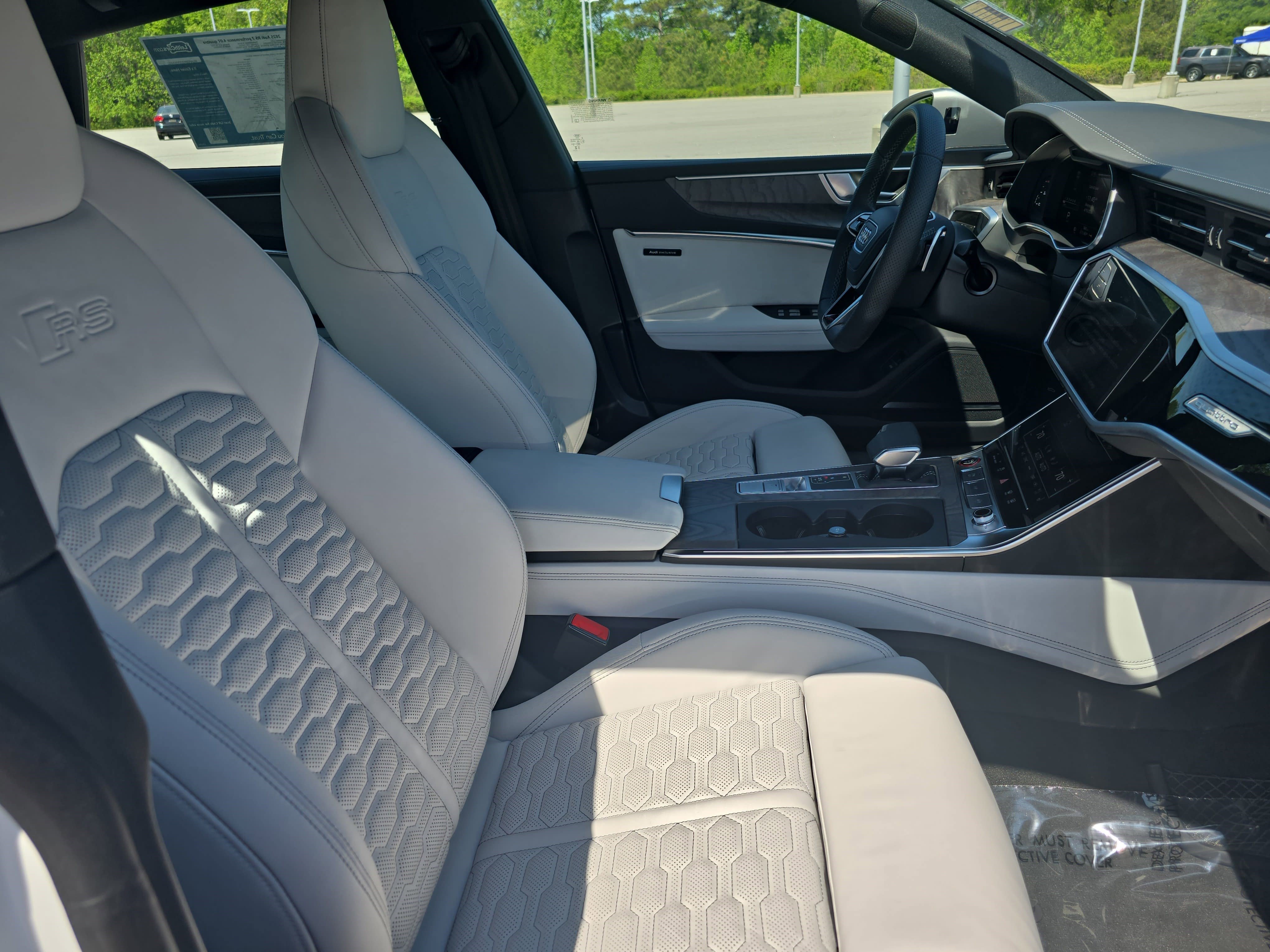 Used 2025 Audi RS 7 Performance image 10