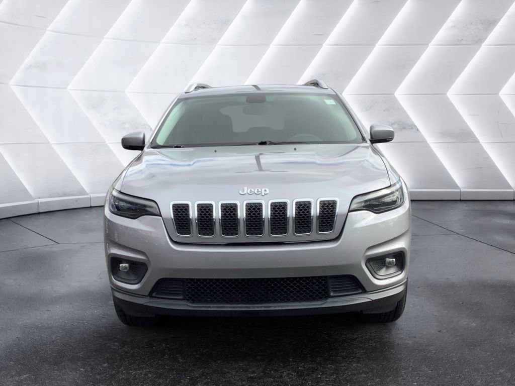 Used 2020 Jeep Cherokee Latitude Plus w/ Comfort/Convenience Group image 2