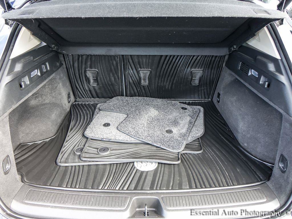 Used 2023 Buick Envision Avenir AWD/4WD image 24