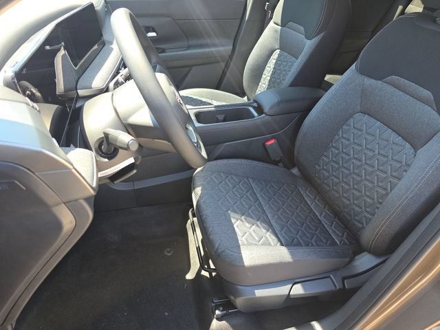 New 2026 Nissan Kicks SV w/ Cold Weather Package AWD/4WD image 22