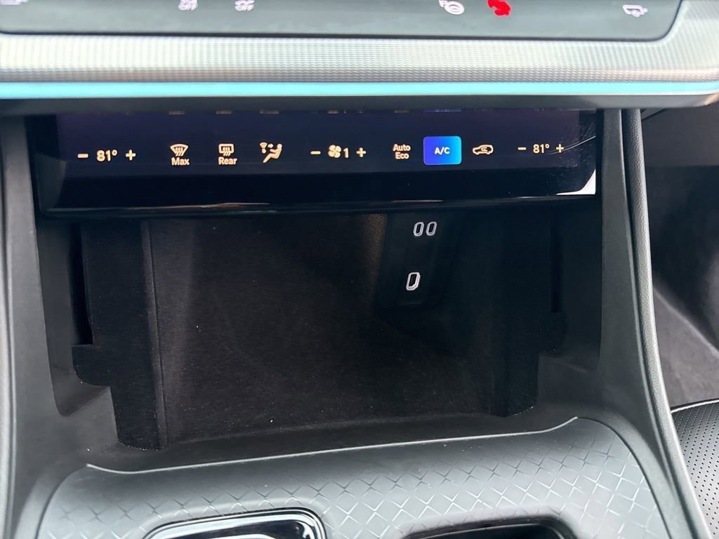 Used 2024 Jeep Wagoneer Launch Edition image 7