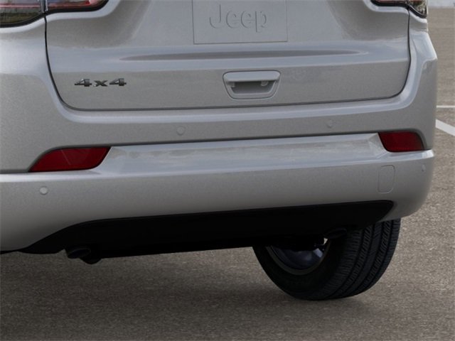 New 2025 Jeep Compass Limited w/ High Altitude Package image 13