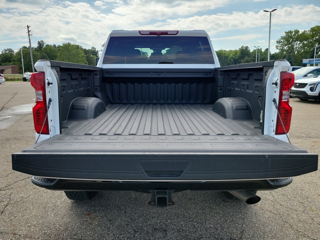 Used 2024 Chevrolet Silverado 2500 Custom w/ Custom Value Package AWD/4WD image 39