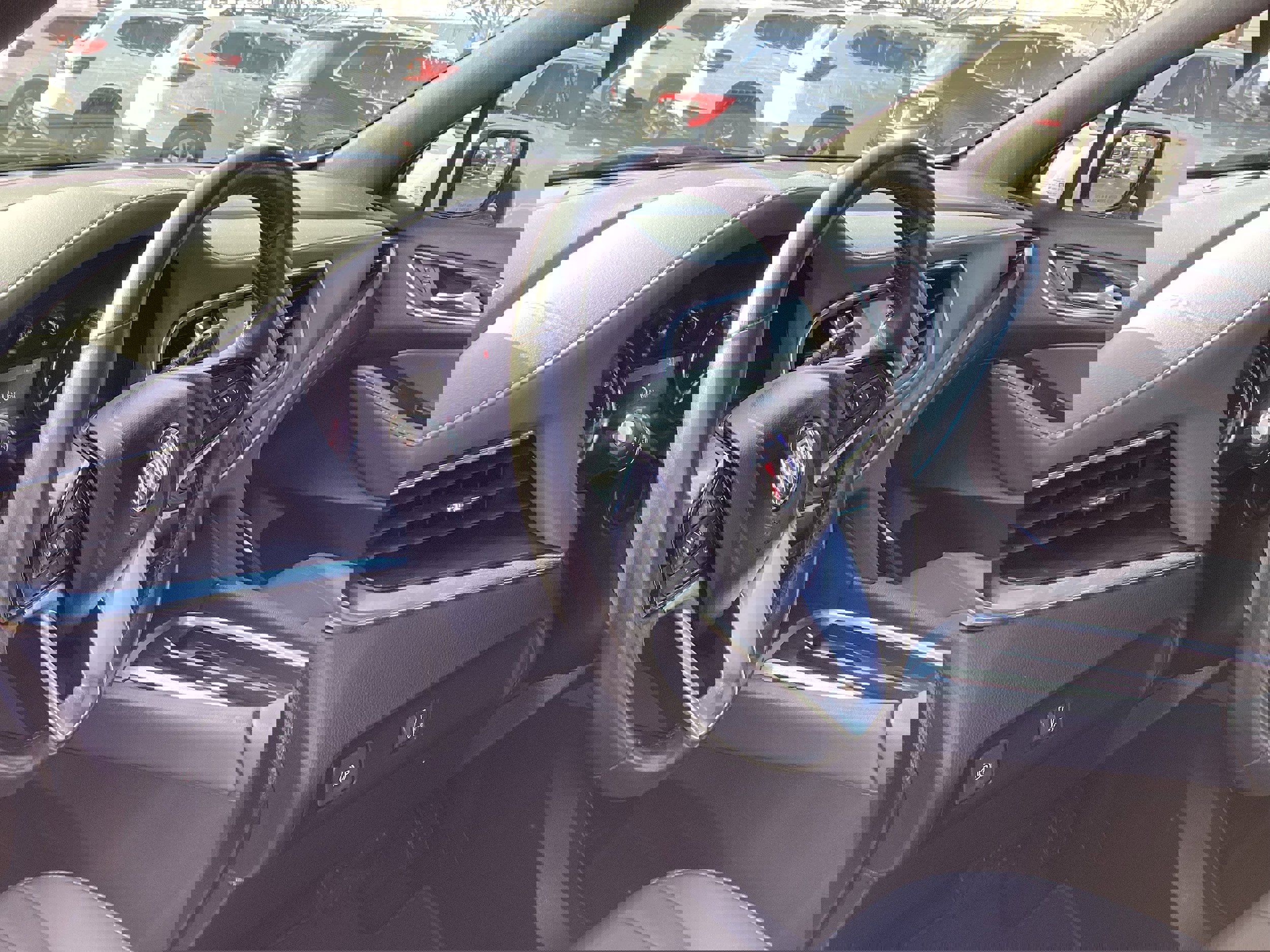 Used 2023 Buick Enclave Essence w/ Experience Buick Package image 11