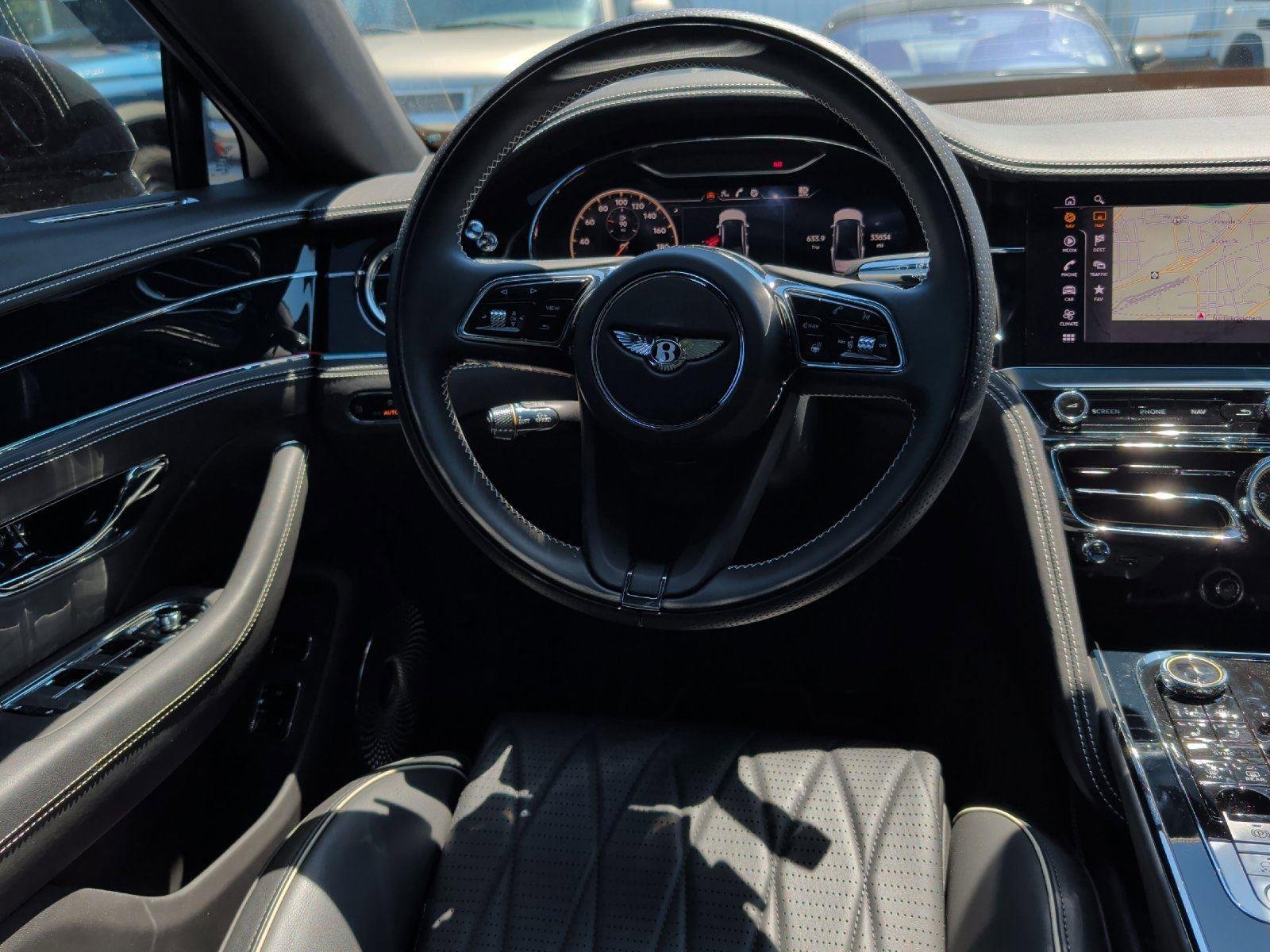 Used 2021 Bentley Flying Spur V8 AWD/4WD image 7