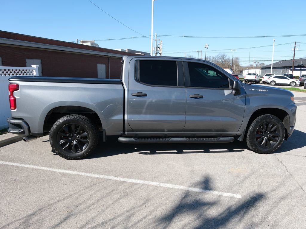 Used 2020 Chevrolet Silverado 1500 Custom w/ Custom Value Package image 2