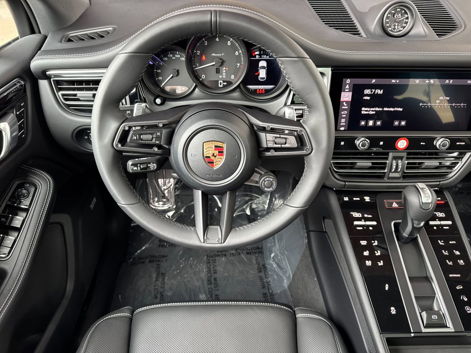 New 2026 Porsche Macan Turbo AWD/4WD image 16