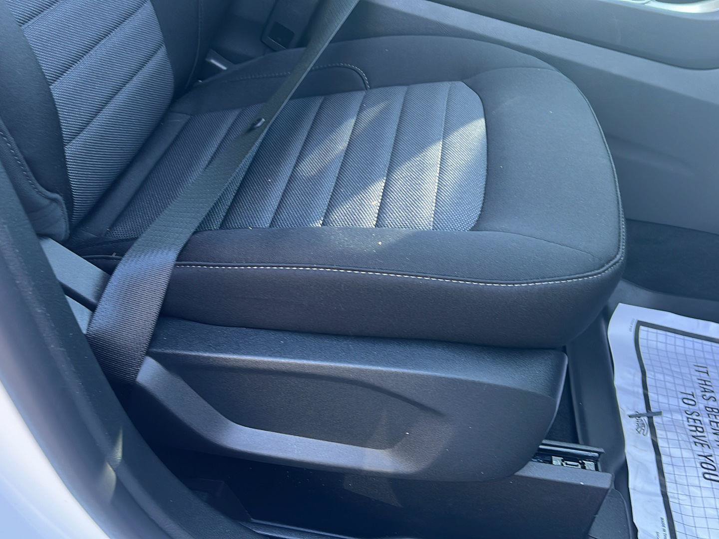 Used 2024 Ford Edge SE w/ Black Appearance Package AWD/4WD image 30