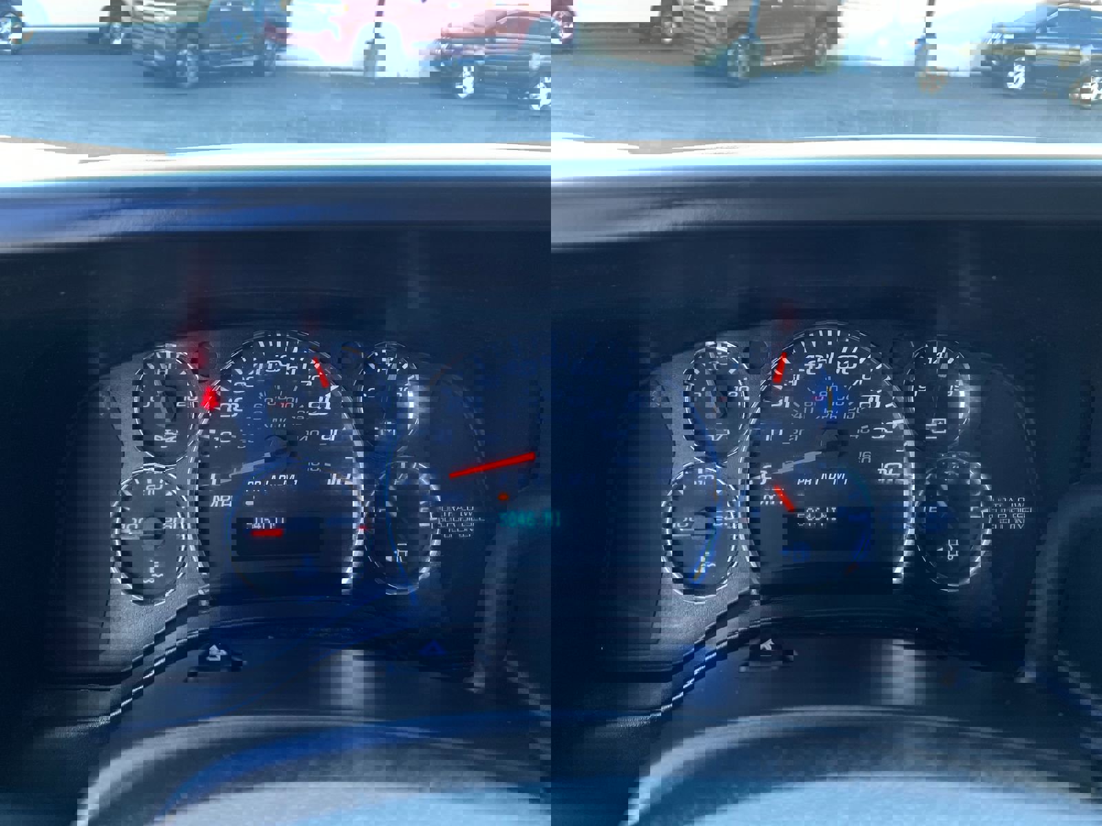 Used 2018 Chevrolet Express 2500 w/ Driver Convenience Package image 48