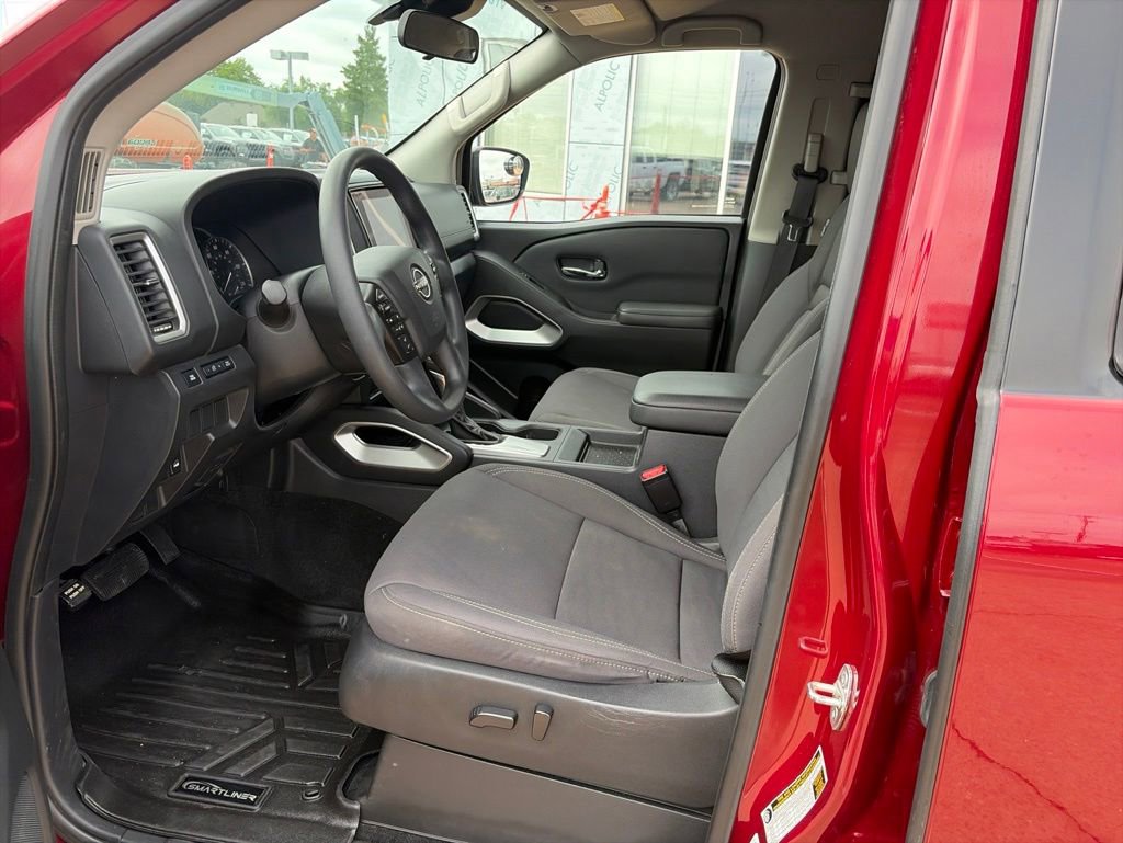 Certified 2022 Nissan Frontier SV AWD/4WD image 7
