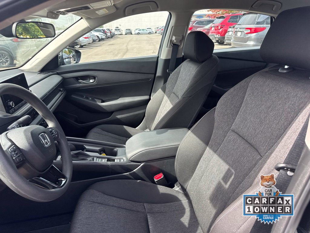Used 2025 Honda Accord LX image 17