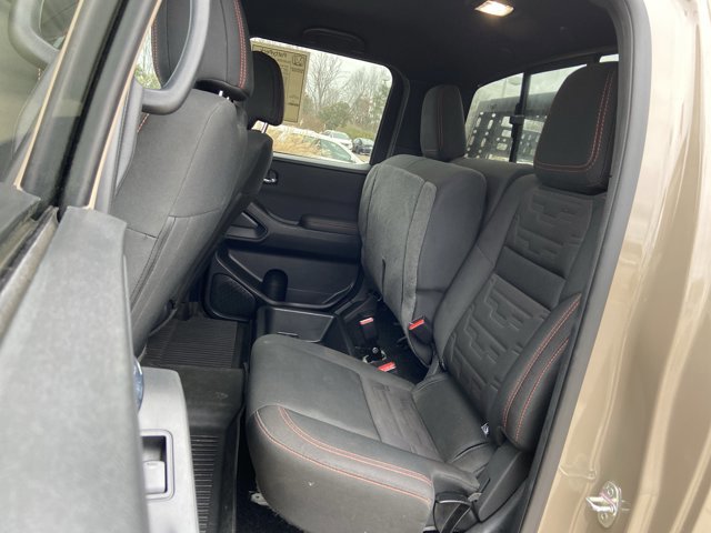Used 2023 Nissan Frontier PRO-4X w/ Pro Convenience Package image 15