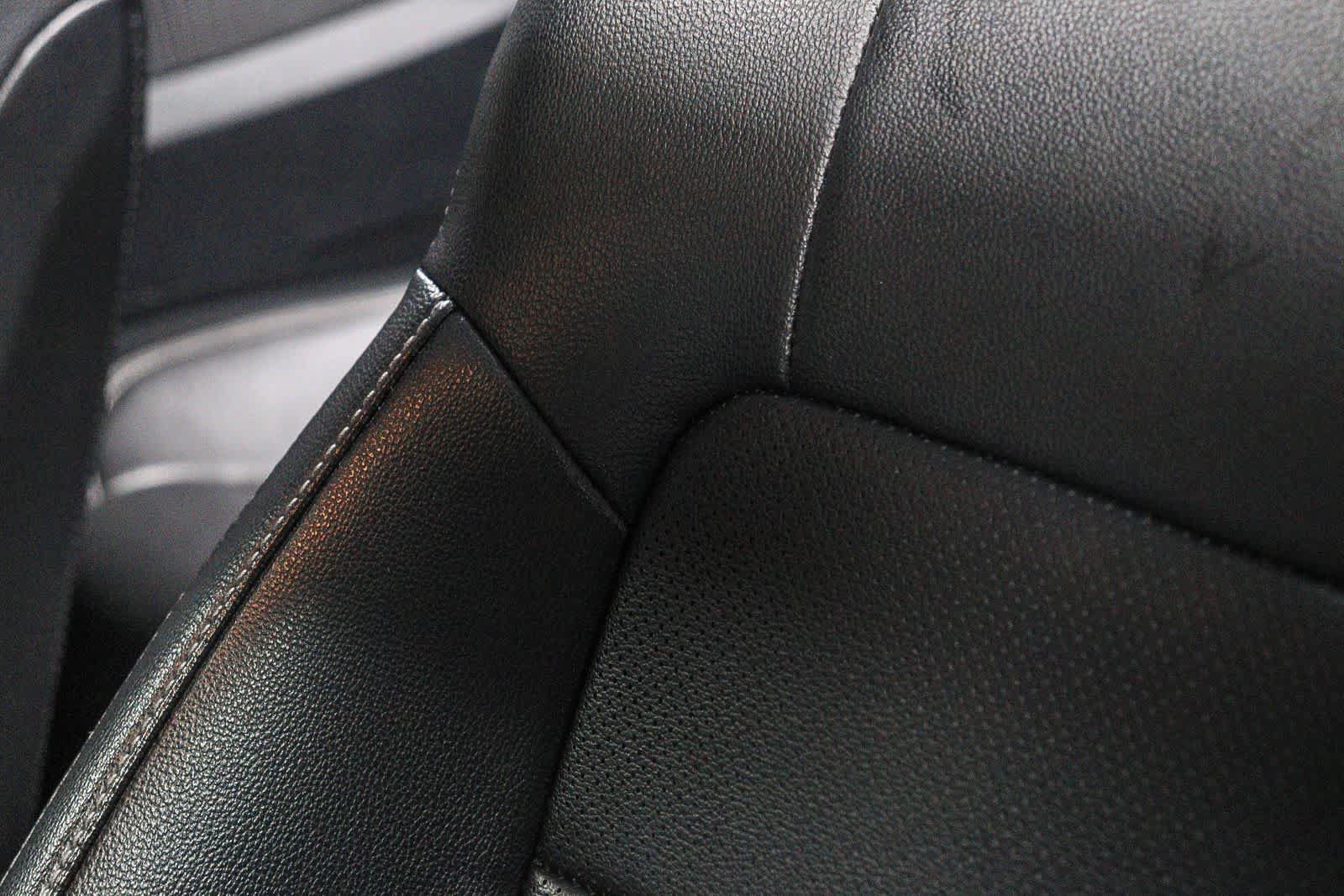 Used 2022 Ford Mustang Premium RWD image 42